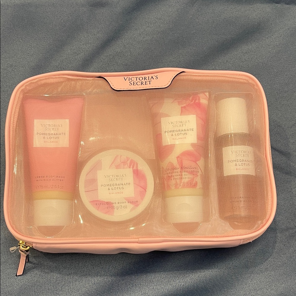 Victoria's Secret Pink Pomegranate & Lotus Set